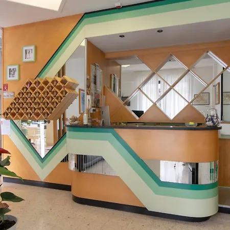 Miro' 3*